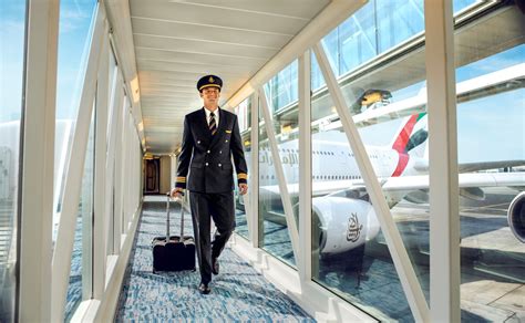 emirates airlines pilot careers