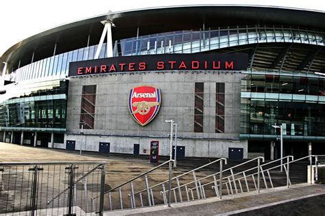 emirates stadium address