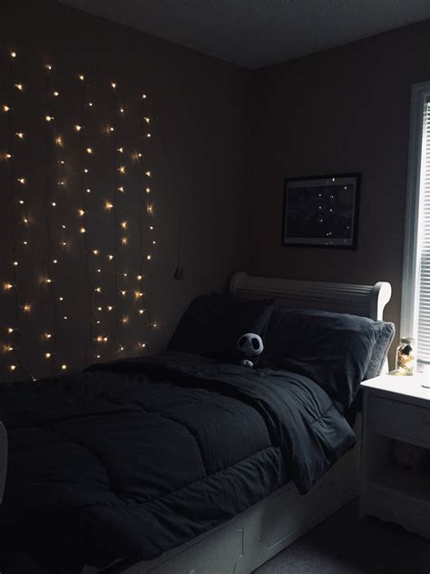 emo bedroom color scheme