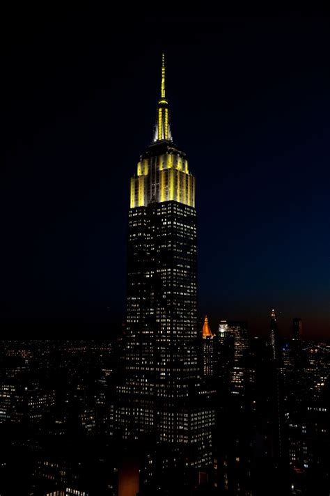 empire state building lights tonight