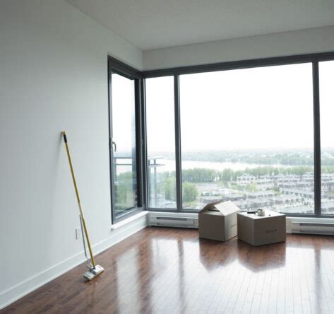empty apartment cleaning