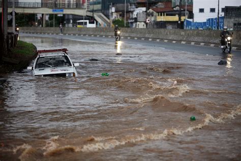 enchentes no rio de janeiro