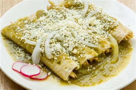 Enchiladas Con Salsa Verde