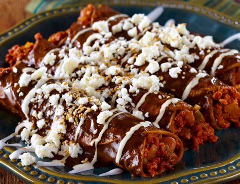 Enchiladas De Mole