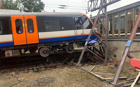 enfield town train crash