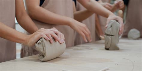 engage in pottery class