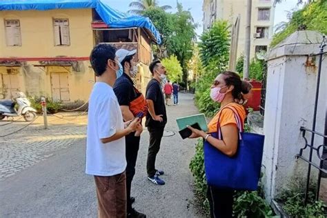 Engaging Walking Tour