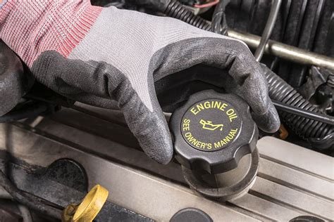 Engine Oil Cap Pressure