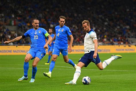 england vs italy football prediction