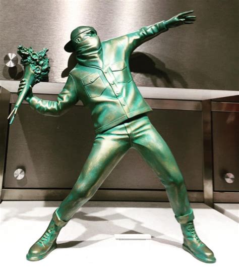 Enigma Statues Catalogue