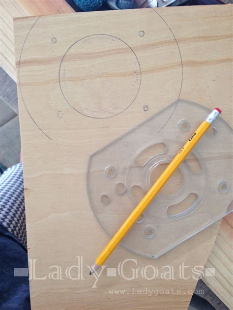 Enrouter Circle Template