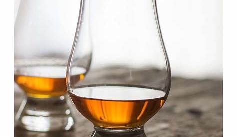 Ensemble de 2 verres à scotch par Glencairn Linen Chest