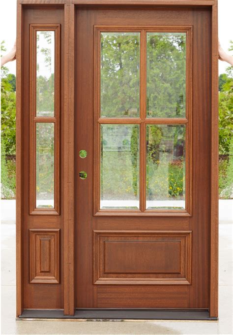 Entry Door With One Sidelight Width