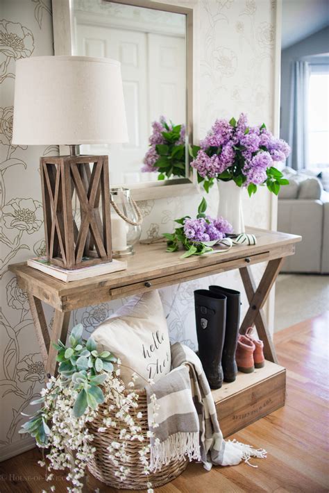 20+ Beautiful Entry Table Decor Ideas to give some inspiration on
