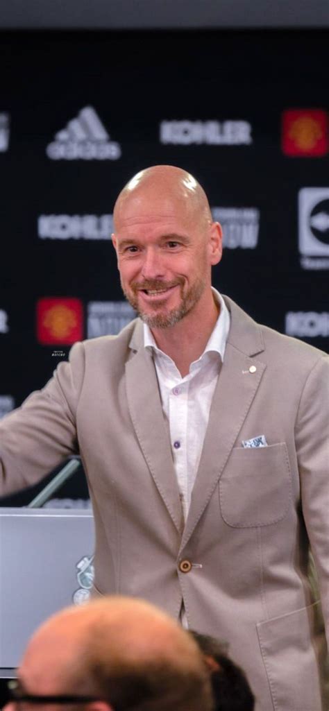 erik ten hag clothes brand