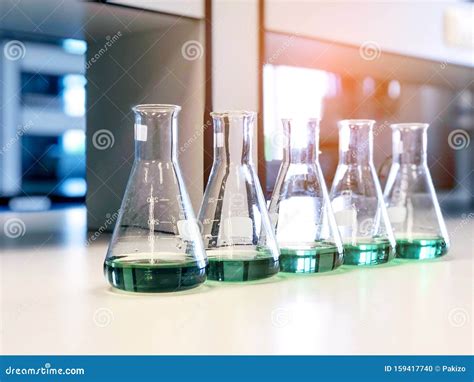 Erlenmeyer Flask Vs Conical Flask