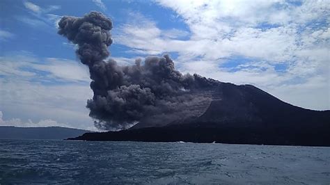 erupsi gunung krakatau 1883
