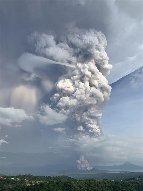 eruption of taal volcano last january 12 2020