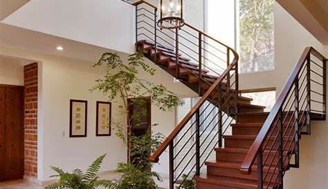 Pin de Pilar Tamargo en Escaleras | Entradas de casas, Escaleras