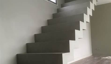 Escalier moderne béton mariez praticité avec esthétique