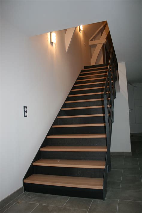 Escalier bois et métal Home stairs design, Staircase design, Stairway