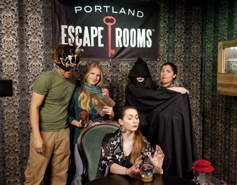 escape room enthusiasts