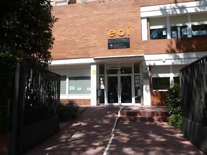escola oficial de idiomas barcelona