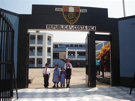 escola republica da costa rica