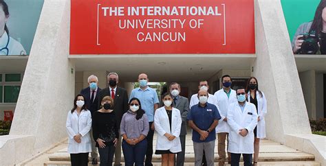 escuela de medicina en cancun