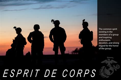 esprit de corps meaning army