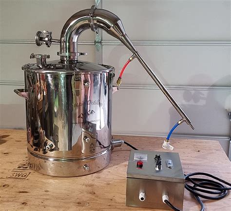 essential oil steam distillation equipment