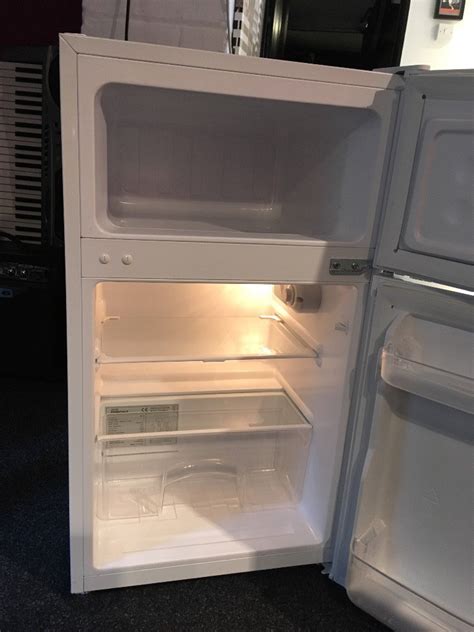 Essentials Under Counter Fridge Freezer