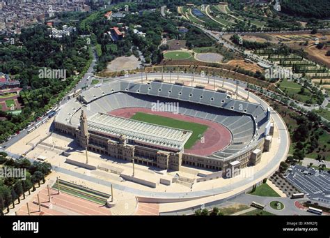 estadio olímpico barcelona capacidad