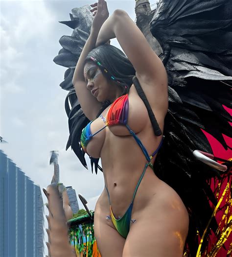 estrella castillo pack