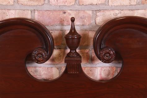 Ethan Allen Mahogany Bedroom Set