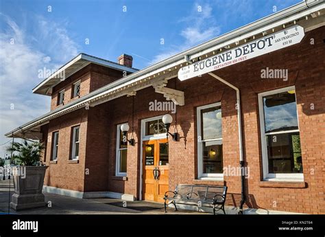eugene train station