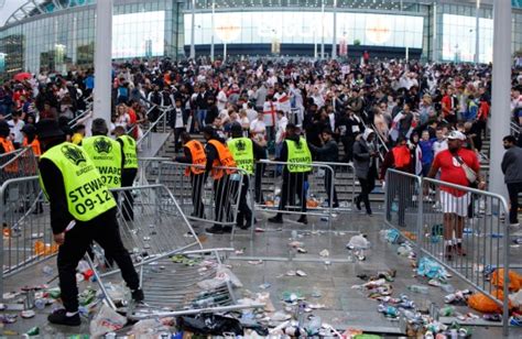 euro 2020 final wembley disorder