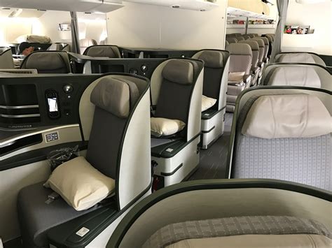 eva air business class b777-300er