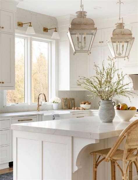 Everything You Need to Know Before Choosing White Quartz Countertops