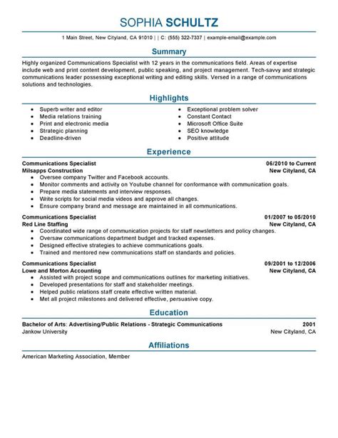 examples of communication skills to put on a resume