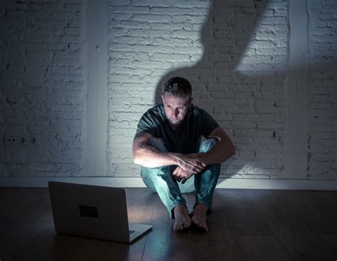 examples of digital abuse in a relationship