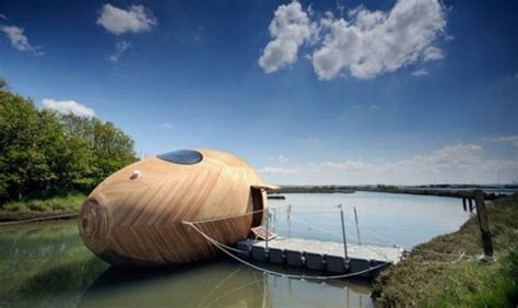 Floating Wooden Sustainable Egg Pod Is Home To Artist Stephen Turner