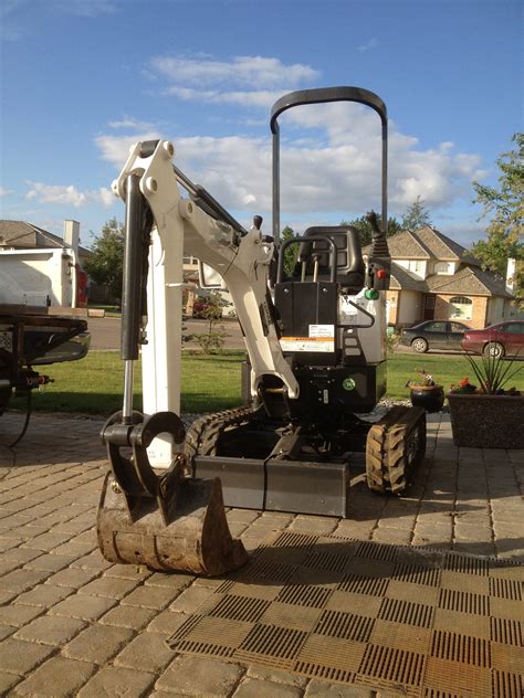 Excavator Rental Fort Mcmurray