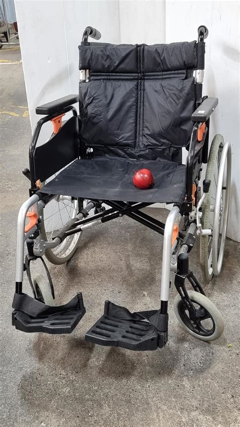 5 Excel Vanos Wheelchair Tips