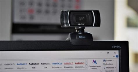 explain the use of webcam in a computer system