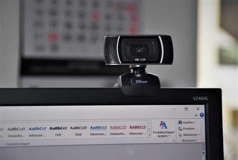 explain webcam in computer