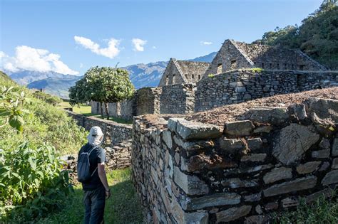 Exploring Choquequirao