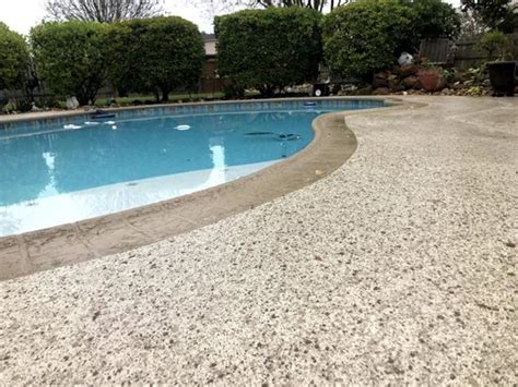 exposed aggregate pool deck