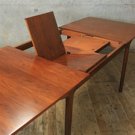 extendable dining table mid century