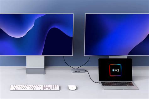 external displays for macbook pro